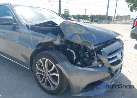 2018 Mercedes-Benz C 300 4Matic from USA, damaged, VIN 55SWF4KB4JU236022